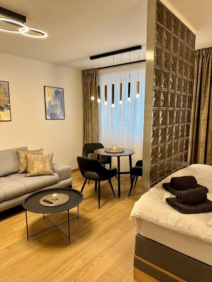 Apartman Panenska Prag Exteriör bild